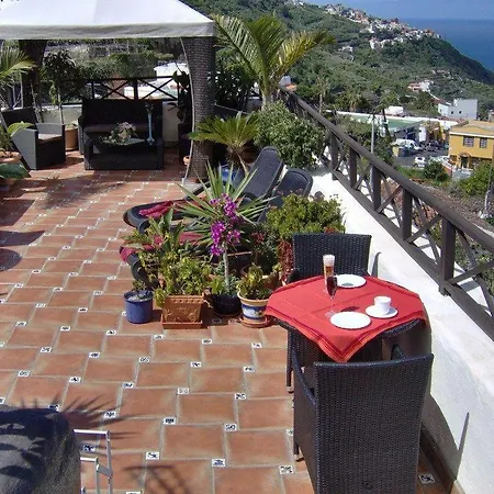 Apartamentos-monasterio-de-san-antonio-kleines-studio-15qm-fuer-junge-leute Lägenhet Icod De Los Vinos